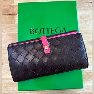 BOTTEGA VENETA intrecciato Bi Fold Wallet Bicolor W/ Box & Dust Bag